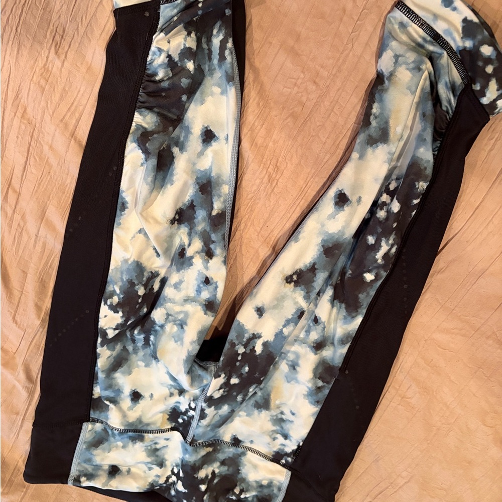 lululemon athletica Black and Blue Tie-Dye Leggings